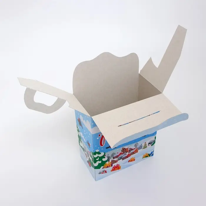 Подарочная коробка новогодняя Светлого Рождества 21.9 (29) х 17×9 см Подарочная коробка новогодняя Светлого Рождества 21.9 (29) х 17×9 см