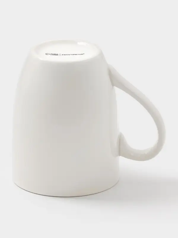 Кружка новогодняя Доляна «Щелкунчик», 330 мл, фарфор, белая Кружка новогодняя Доляна «Щелкунчик», 330 мл, фарфор, белая