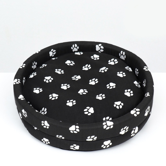 Лежанка Lowcost круглая, поплин, 40 х 40 х 12 см, черная с лапками Лежанка Lowcost круглая, поплин, 40 х 40 х 12 см, черная с лапками