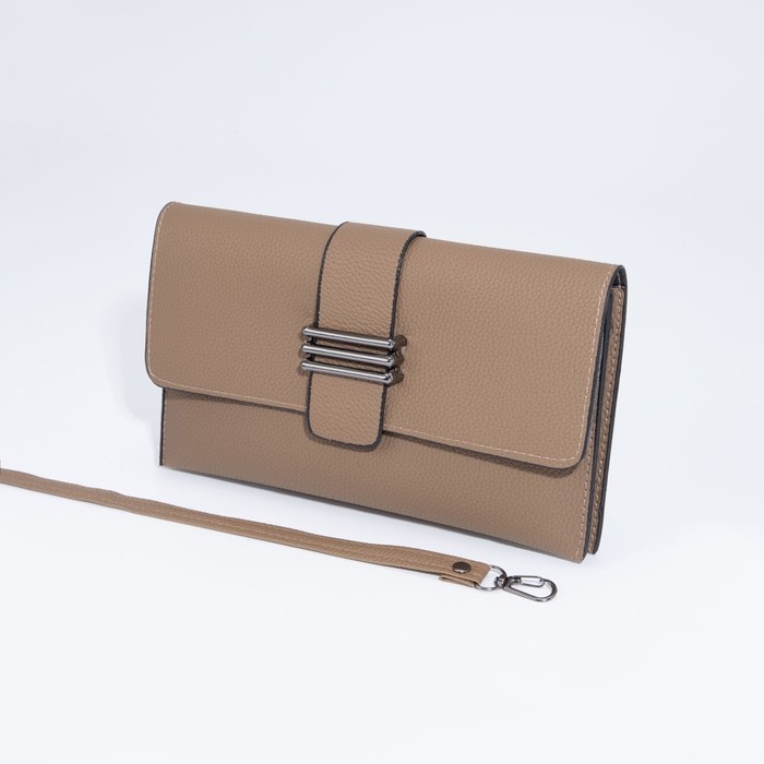 Сумка-клатч на магните, длинный ремень, цвет бежевый Сумка-клатч на магните, длинный ремень, цвет бежевый