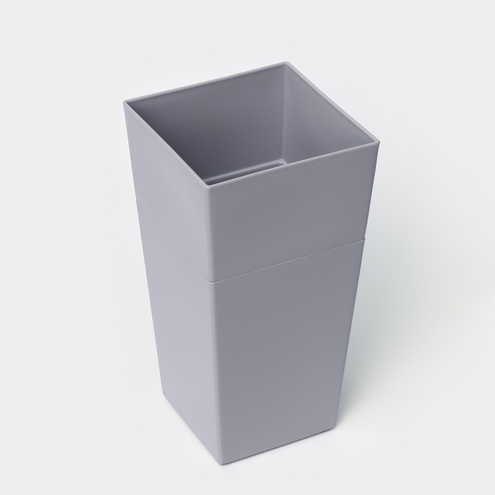 Кашпо со вставкой Астра,1,8 л, l=26 см, d=13/10 см, цвет серый Кашпо со вставкой Астра,1,8 л, l=26 см, d=13/10 см, цвет серый