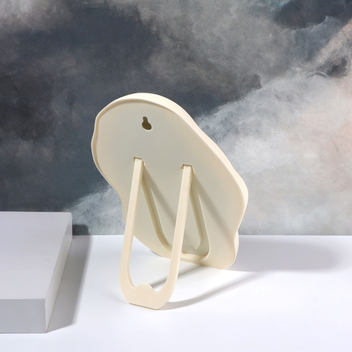 Зеркало настольное «Грейс», зеркальная поверхность 12,5 × 21 см, цвет белый Зеркало настольное «Грейс», зеркальная поверхность 12,5 × 21 см, цвет белый