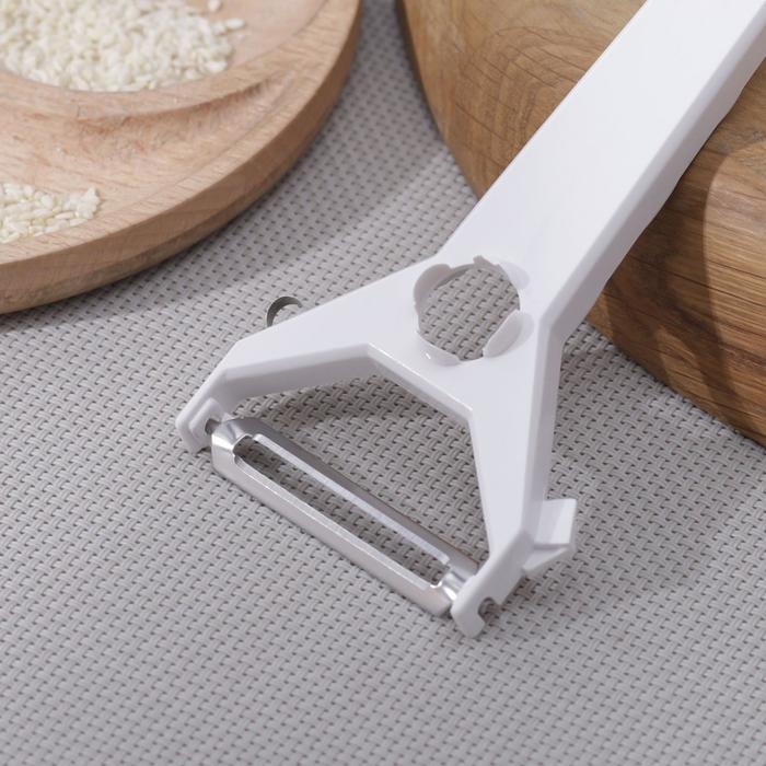 Овощечистка, пластик ABS, цвет белый, 14 см Овощечистка, пластик ABS, цвет белый, 14 см