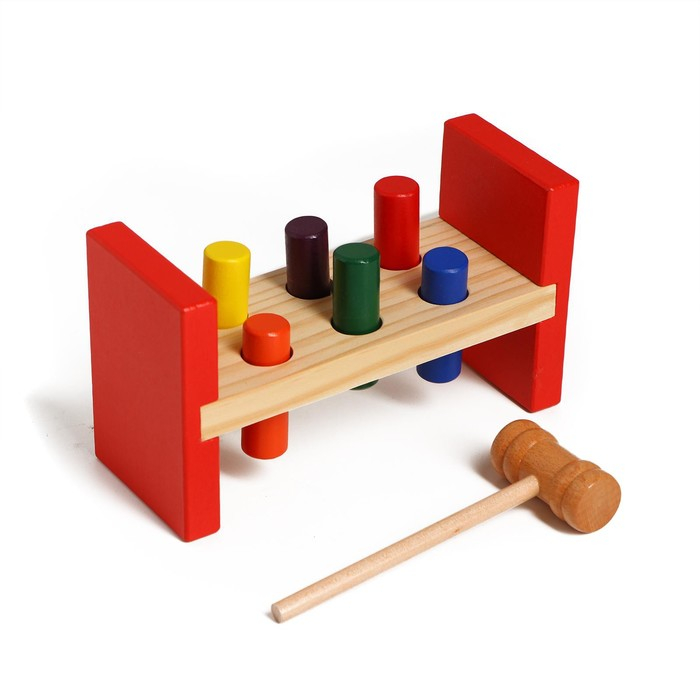 Стучалка на ножках, с 6 гвоздиками и молоточком Стучалка на ножках, с 6 гвоздиками и молоточком