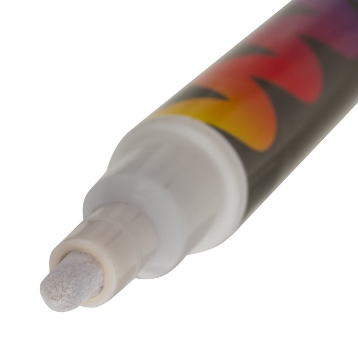 Маркер стираемый меловой для гладких поверхностей, 3,5 мм, BRAUBERG Маркер стираемый меловой для гладких поверхностей, 3,5 мм, BRAUBERG "POP-ART", белый