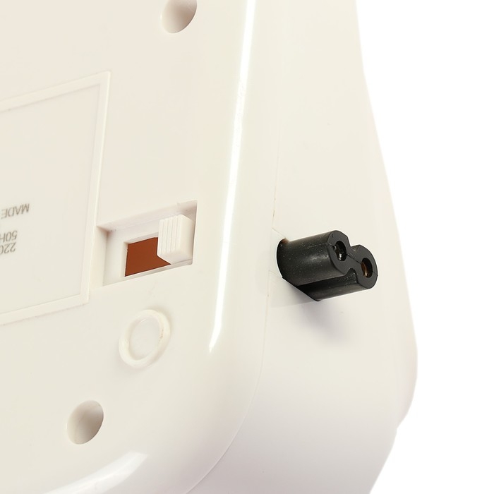 Воскоплав Luazon LVPL-04, кассетный, 1 кассета, 40 Вт, на базе, нагрев до 60 °C, белый Воскоплав Luazon LVPL-04, кассетный, 1 кассета, 40 Вт, на базе, нагрев до 60 °C, белый