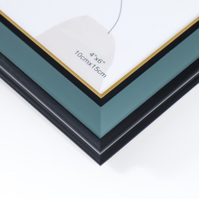 Фоторамка пластик 10х15 см Фоторамка пластик 10х15 см "Дуб синий" внутренняя золотая обводка 18,5х13,5 см