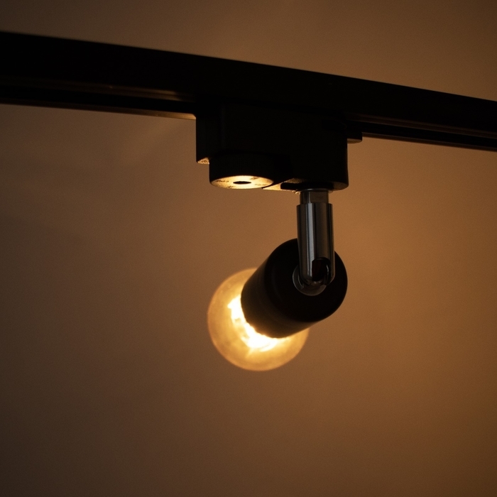 Светильник трековый Светильник трековый "Спот" Е27 40Вт черный 3,5х5,5х15см