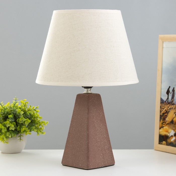 Настольная лампа Настольная лампа "Альберта" Е27 40Вт шоколадный 25х25х36см RISALUX