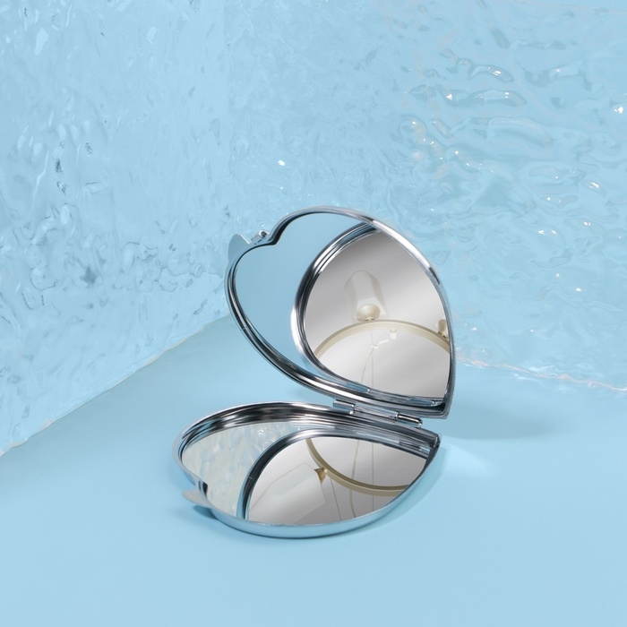 Зеркало складное, 7 × 6 см, цвет серебристый Зеркало складное, 7 × 6 см, цвет серебристый