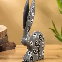 Сувенир "Заяц" дерево 10х3х24 см Сувенир "Заяц" дерево 10х3х24 см