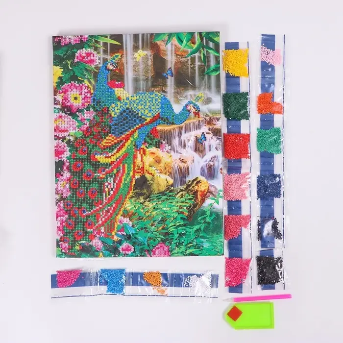 Алмазная мозаика с частичным заполнением на подрамнике &laquo;Павлины&raquo;, 30&times;40 см