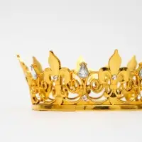 Топпер для торта &laquo;Корона&raquo;, 15&times;5.2 см, золотая с белыми стразами