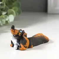 Фигура "Такса с костью" 4,6х4,5х10,6см