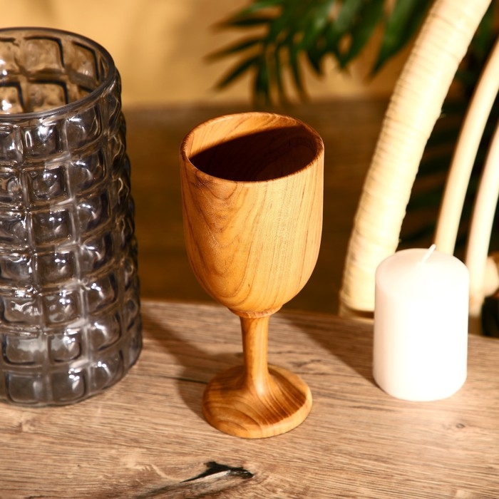 Бокал 8х8х18 см, тиковое дерево Бокал 8х8х18 см, тиковое дерево