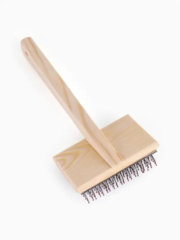 Щетка - пуходёрка ZOONIK, 85&times;55 мм, полукруглая, большая с каплями, дерево