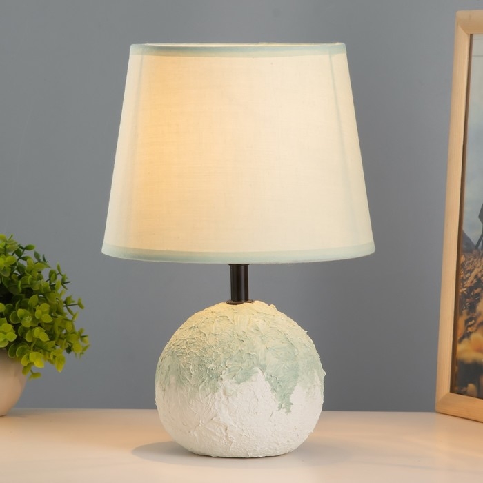 Настольная лампа Настольная лампа "Ларнака" Е14 40Вт белый голубой 30х30х28см RISALUX