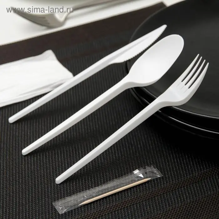 Набор пластиковых одноразовых столовых приборов 5 в 1: вилка, ложка, нож, салфетка, зубочистка, цвет белый Набор пластиковых одноразовых столовых приборов 5 в 1: вилка, ложка, нож, салфетка, зубочистка, цвет белый