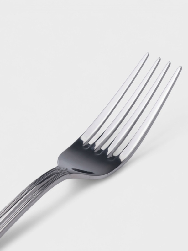 Вилка столовая Hanna Knövell Malaren, 20.7 см, толщина 3 мм, нержавеющая сталь, серебристая Вилка столовая Hanna Knövell Malaren, 20.7 см, толщина 3 мм, нержавеющая сталь, серебристая