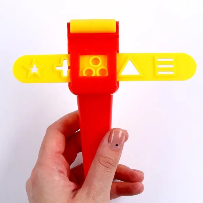 Пресс для лепки, 2 сменные насадки Пресс для лепки, 2 сменные насадки