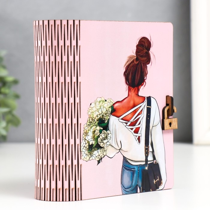 Шкатулка-книга  Шкатулка-книга "Девушка" 14х12х5 см