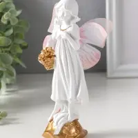 Сувенир полистоун "Девочка-бабочка с золотыми цветами в корзинке" белый 5х6,5х17,2 см