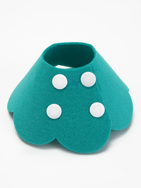 Ветеринарный воротник из фетра  Ветеринарный воротник из фетра "Ромашка", размер M, ярко-бирюзовый