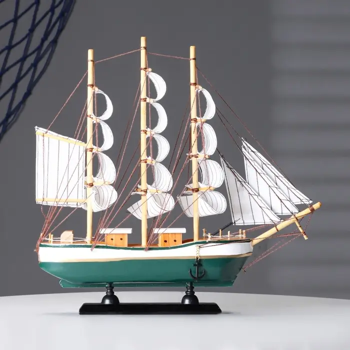 Сувенирная модель корабля &laquo;Эллада&raquo;, МИКС