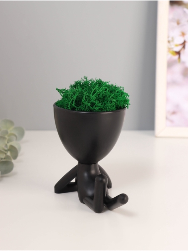 Кашпо пластиковое "Мистер Грин на лайте" 9,7*12*7,3 см черный