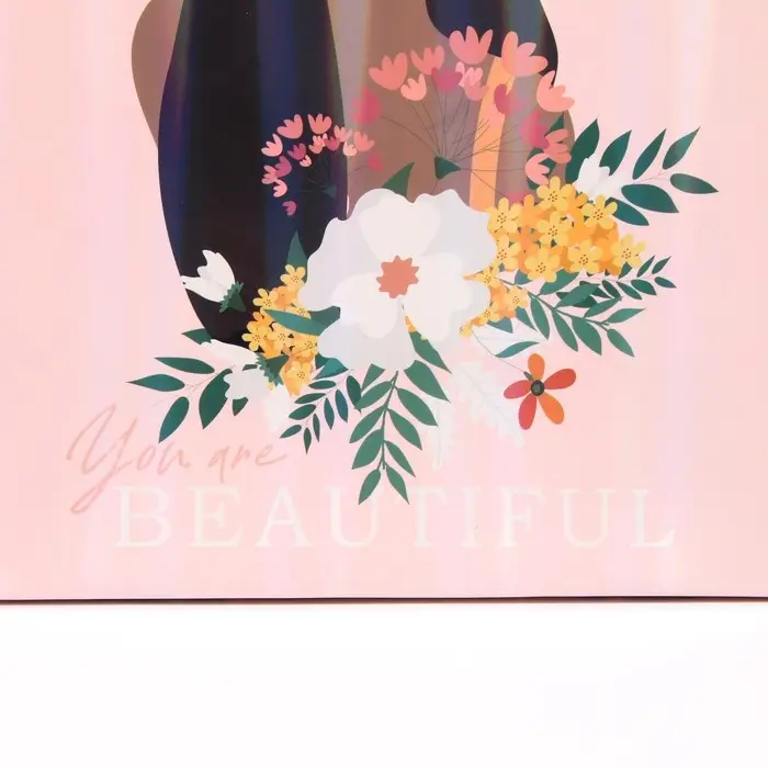 Пакет подарочный ламинированный, упаковка, «Ты красивая», радужная голография, ML 23 х 27 х 11.5 см