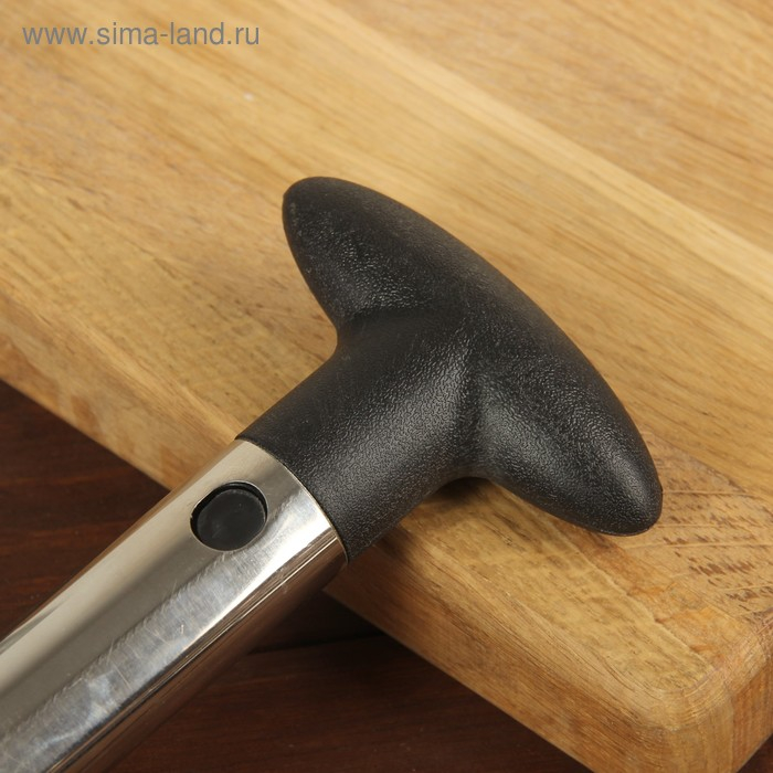 Фигурный нож для ананаса/нарезки фруктов, 9×25 см, цвет черный Фигурный нож для ананаса/нарезки фруктов, 9×25 см, цвет черный