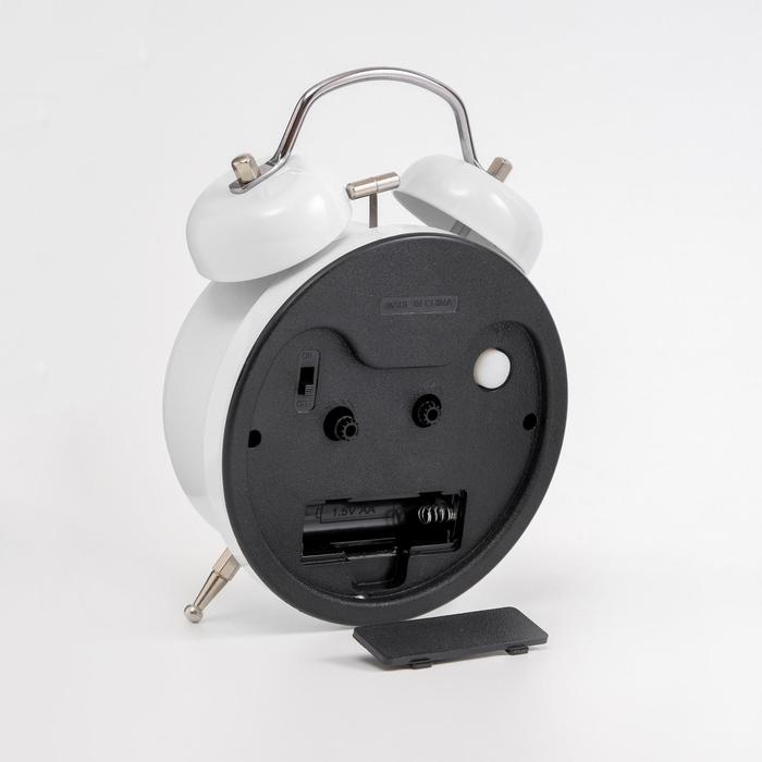 Будильник Будильник "Прованс", дискретный ход, d-9 см, с подсветкой, 17 х 11 см