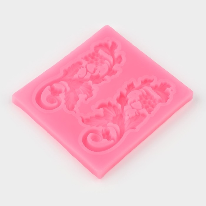 Молд «Листья винограда», силикон, 7,7×7 см, цвет розовый Молд «Листья винограда», силикон, 7,7×7 см, цвет розовый