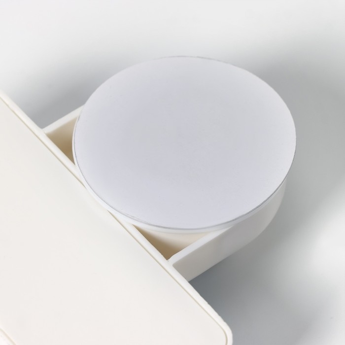 Держатель для зубных щёток на вакуумной присоске Доляна «Белая коллекция» Держатель для зубных щёток на вакуумной присоске Доляна «Белая коллекция»