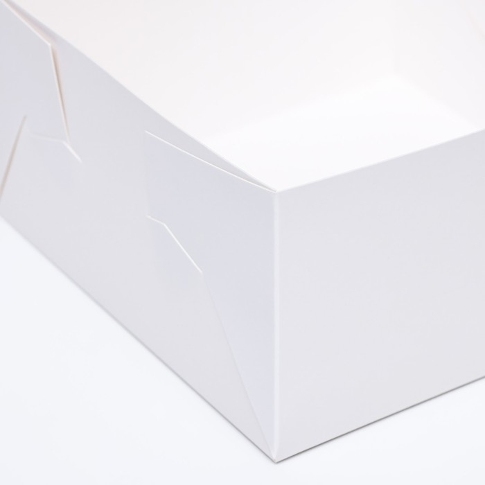 Коробка под торт, белая, 18 х 18 х 10 см