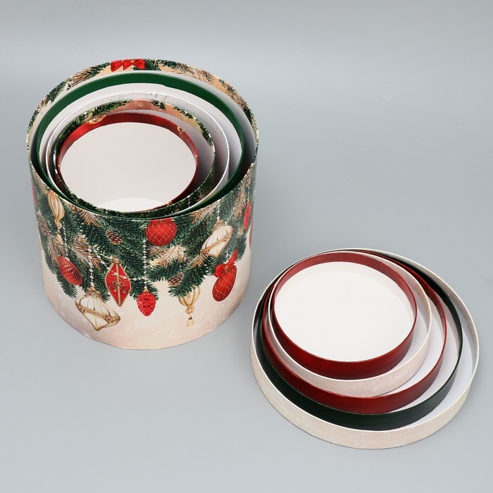 Набор подарочных коробок 5 в 1 &laquo;Классический Новый год&raquo;, 13 х 14‒19.5 х 22 см, Новый год