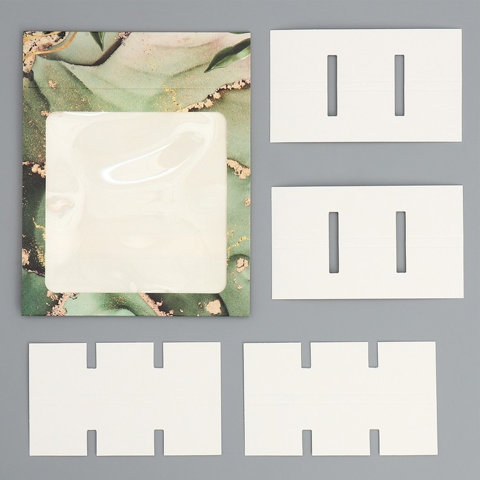 Коробка для конфет, кондитерская упаковка, 9 ячеек, «Любимому учителю» 14.5 х 14.5 х 3.5 см Коробка для конфет, кондитерская упаковка, 9 ячеек, «Любимому учителю» 14.5 х 14.5 х 3.5 см