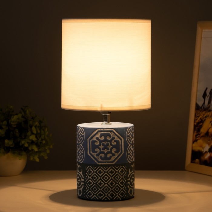 Настольная лампа Настольная лампа "Агата" Е14 40Вт голубой 16х16х31 см RISALUX