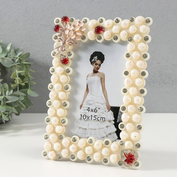 Фоторамка 1038 10х15 см Фоторамка 1038 10х15 см "Жемчуг" пластик, цв. белый