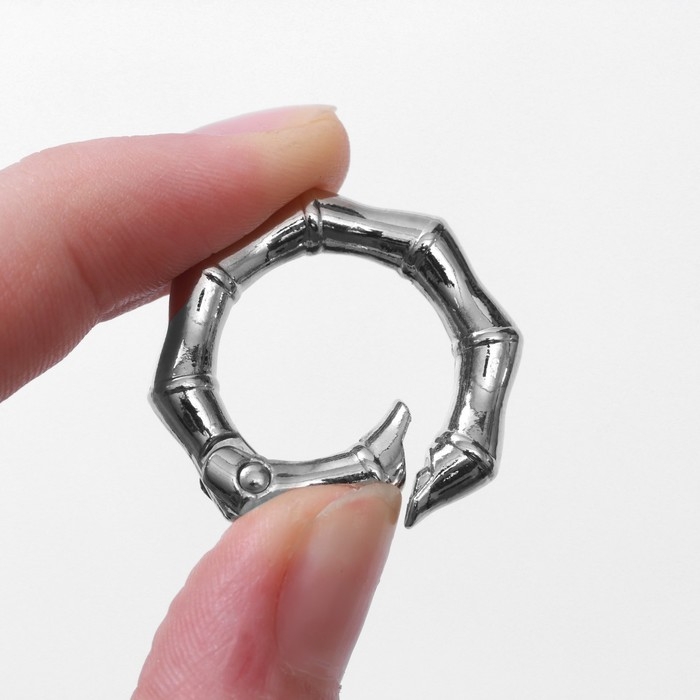 Кольцо-карабин «Бамбук», d = 19/31 мм, толщина - 4 мм, 5 шт, цвет серебряный Кольцо-карабин «Бамбук», d = 19/31 мм, толщина - 4 мм, 5 шт, цвет серебряный