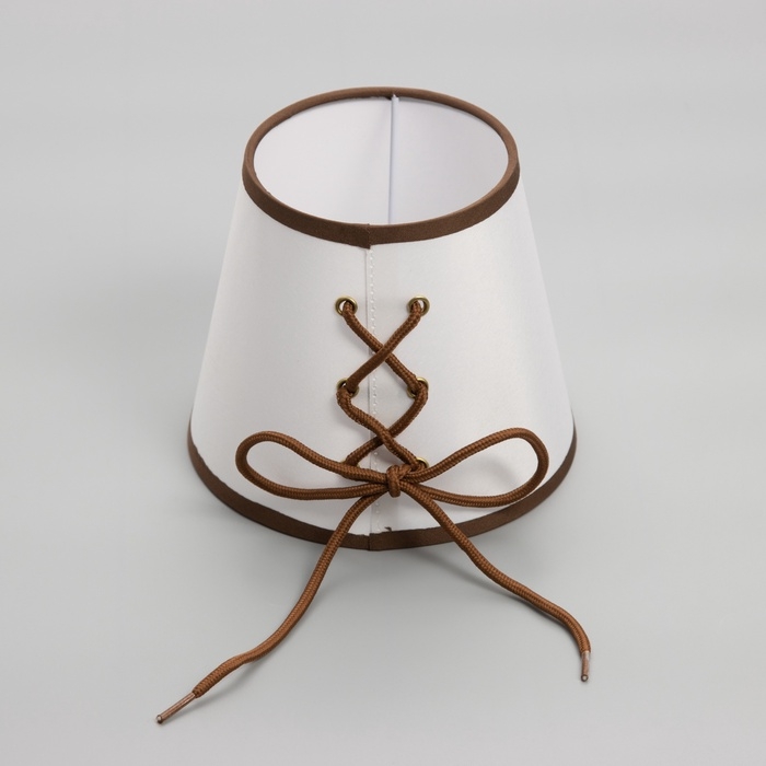 Абажур Е14 бело-шоколадный 15х15х13 см Абажур Е14 бело-шоколадный 15х15х13 см