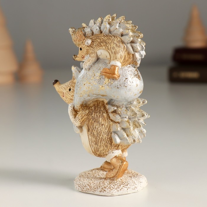 Сувенир полистоун  Сувенир полистоун "Ёжики с золотым мешком" 7х4,5х11 см