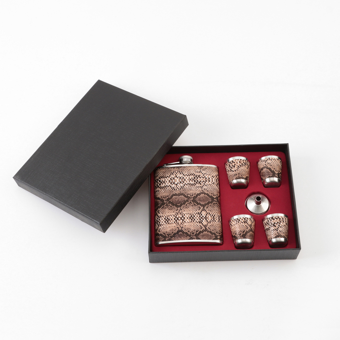 Подарочный набор 6 в 1 Подарочный набор 6 в 1 "Питон": фляжка 240 мл, воронка, 4 рюмки, коричневый