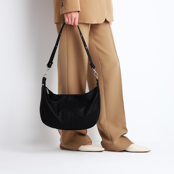 Сумка-багет Сумка-багет "Саломея" на молнии, цвет чёрный