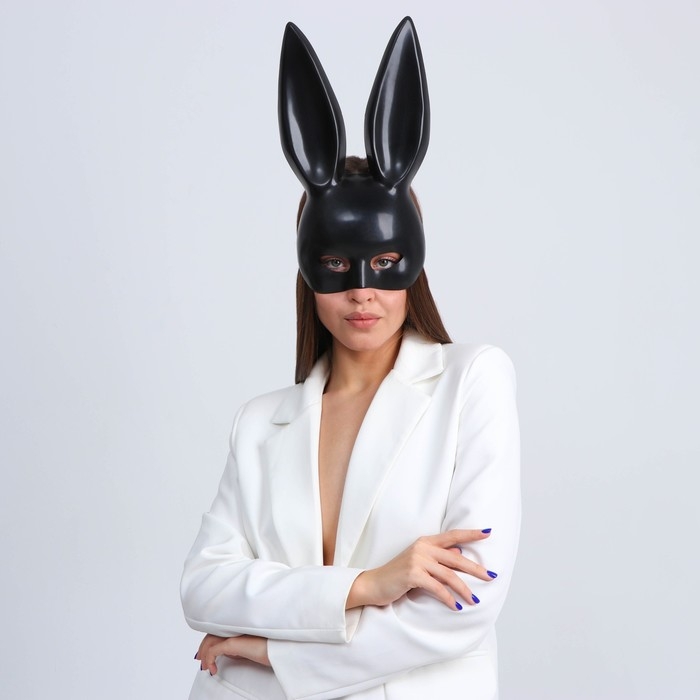 Маска «Зайка» чёрная, матовая Маска «Зайка» чёрная, матовая