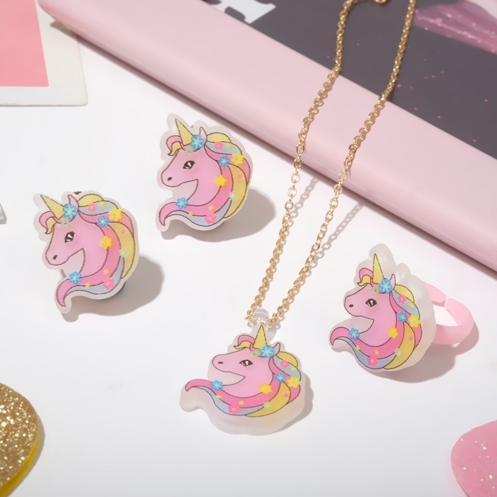 Набор детский «Выбражулька» 3 предмета: клипсы, браслет, кольцо, единорог, цветной в золоте Набор детский «Выбражулька» 3 предмета: клипсы, браслет, кольцо, единорог, цветной в золоте