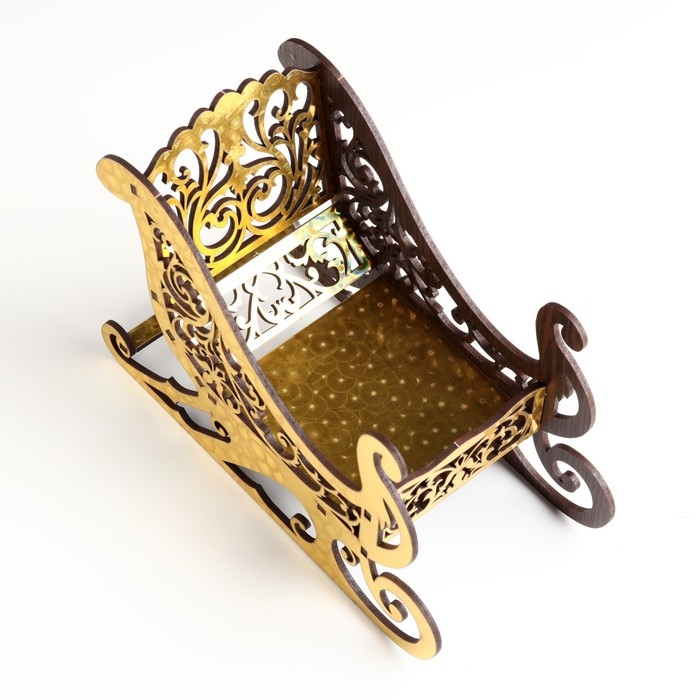 Новый год. Конфетница новогодняя Новый год. Конфетница новогодняя "Сани-золото", 20х14х10 см