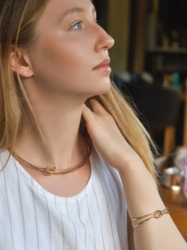 Набор 2 предмета: чокер, браслет «Обруч» узел, цвет золото Набор 2 предмета: чокер, браслет «Обруч» узел, цвет золото