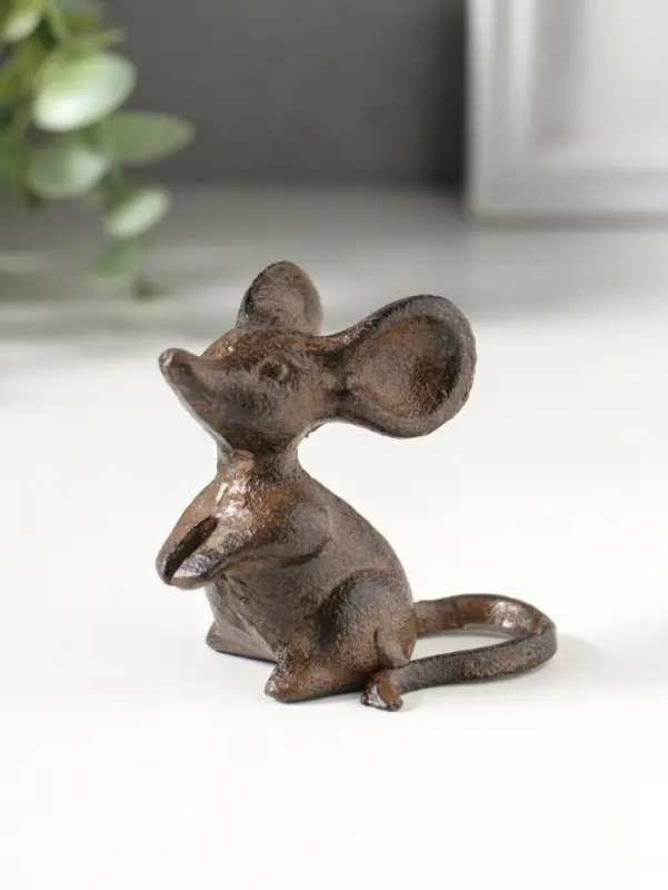 Сувенир чугун "Маленькая мышка" 7х5х6,5 см