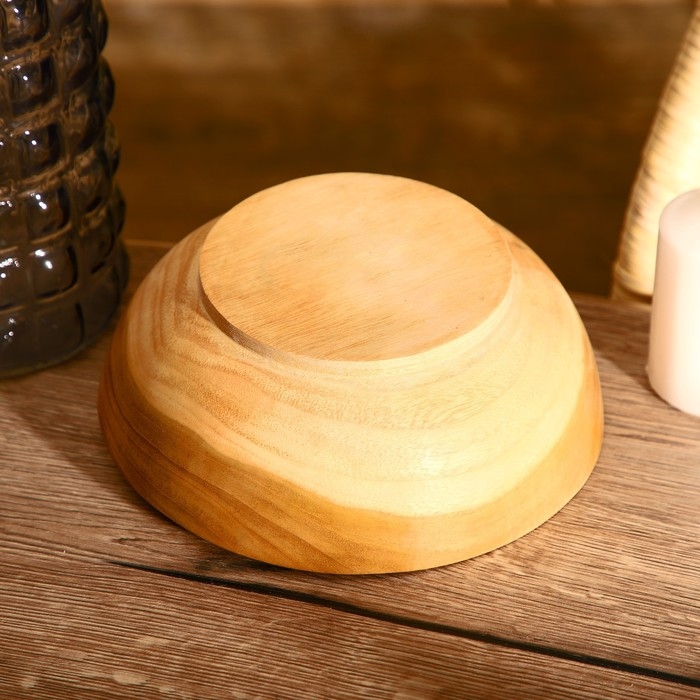 Салатник 20х20х9 см, тиковое дерево Салатник 20х20х9 см, тиковое дерево